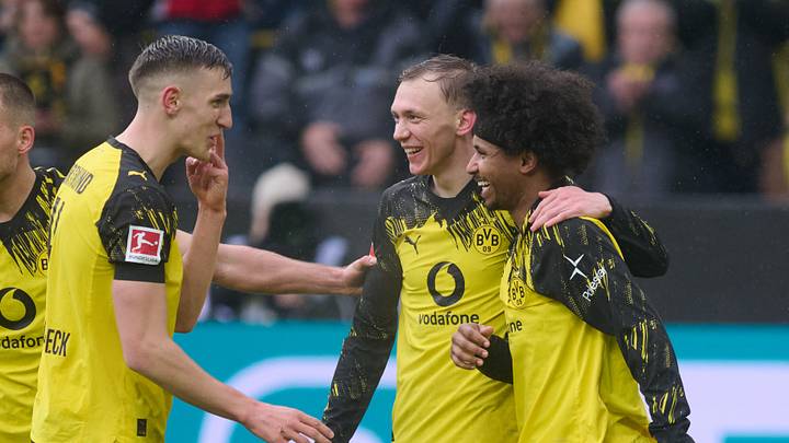 Maxi Beier (Mitte) fährt zur WM