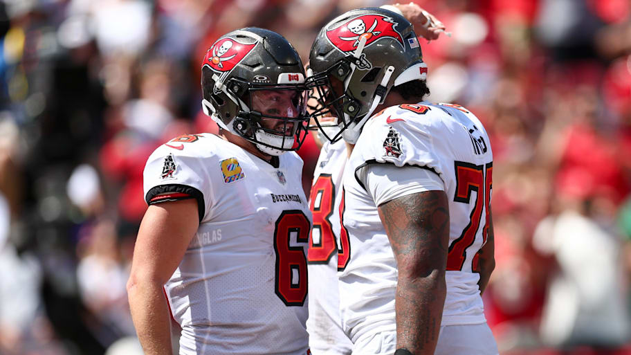 Two Buccaneers Tight Ends Listed as Non-Participants in Wednesday Practice