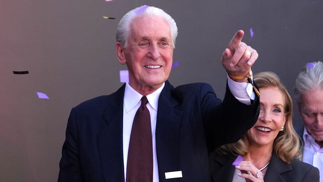 Los Angeles Lakers former coach Pat Riley   (Mandatory Credit: Kirby Lee-Imagn Images)