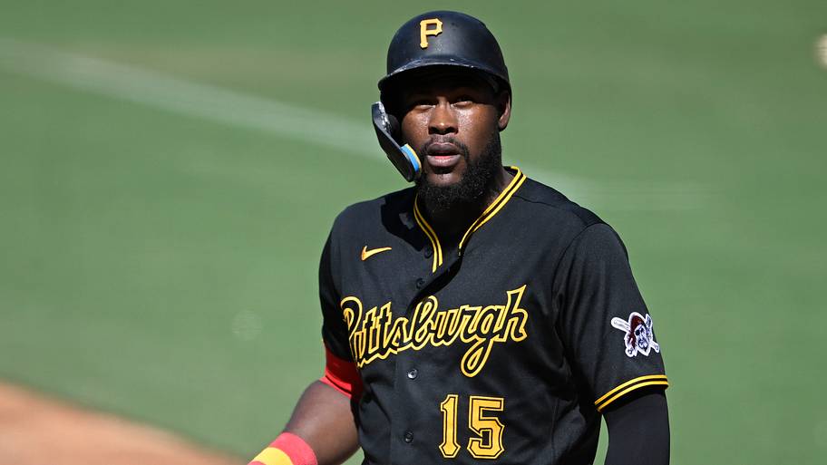 Pittsburgh Pirates center fielder Oneil Cruz