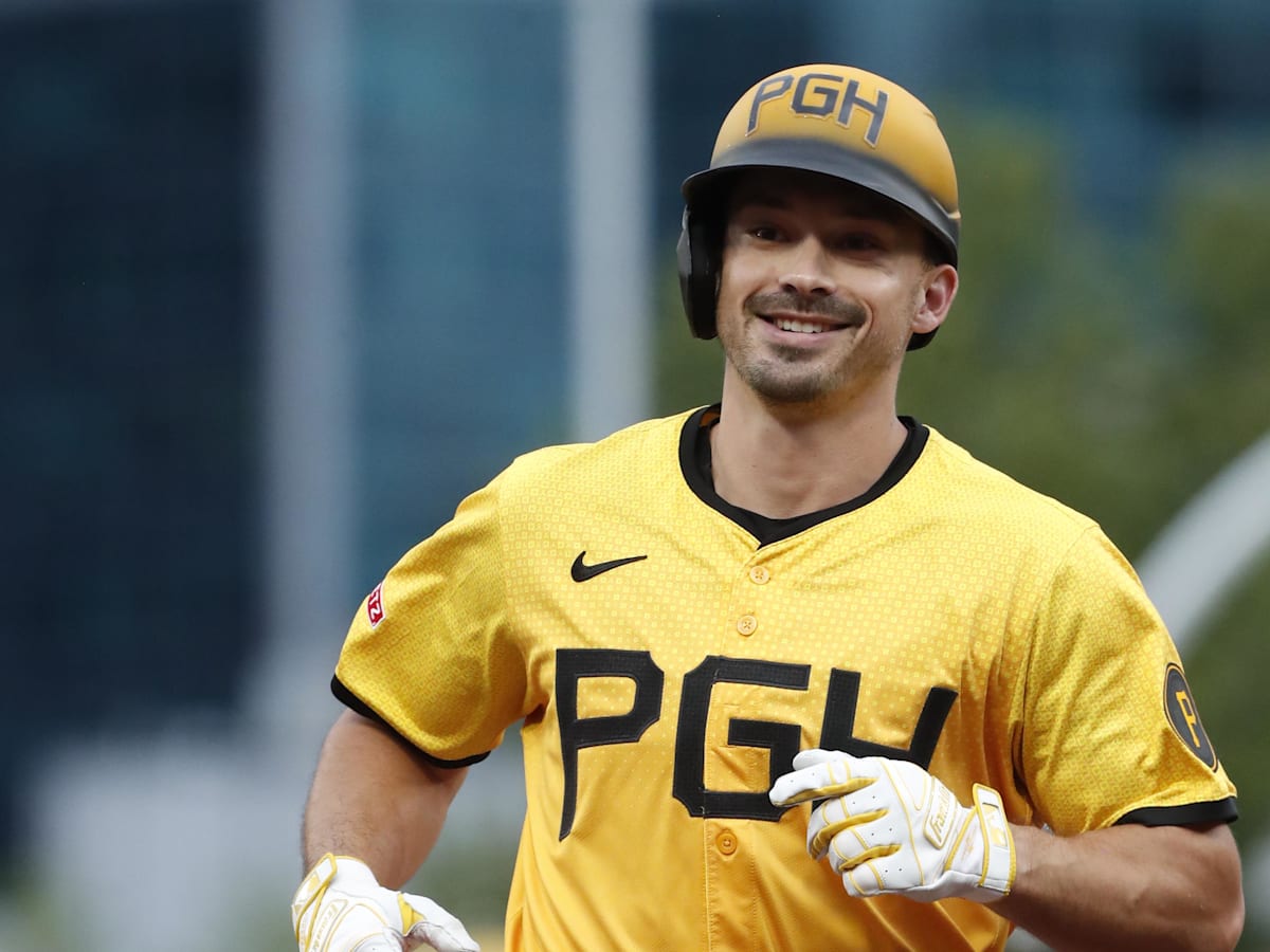 Bryan Reynolds Hits Single in All-Star Game