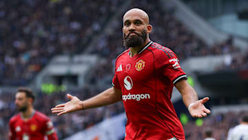 Tottenham Hotspur v Manchester United - Premier League