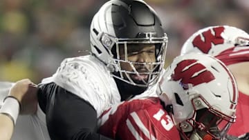 Jamaree Caldwell and Derrick Harmon have moved on to the NFL, so the Ducks have to reload on the defensive line. Their 2026 class includes three top commitments.