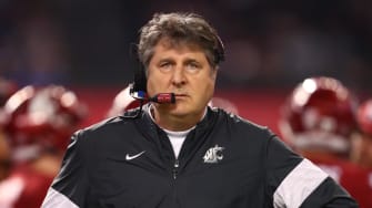 Dec 27, 2019; Phoenix, Arizona, USA; Washington State Cougars head coach Mike Leach against the Air Force Falcons during the Cheez-It Bowl at Chase Field. Mandatory Credit: Mark J. Rebilas-USA TODAY Sports