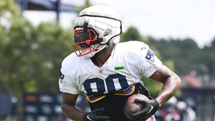 Aug 03, 2024; Foxborough, MA, USA; New England Patriots wide receiver Kayshon Boutte (80) runs after the catch during training camp at Gillette Stadium. Mandatory Credit: Eric Canha-USA TODAY Sports