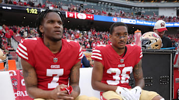 San Francisco 49ers cornerbacks Charvarius Ward (L) and Deommodore Lenoir (R)