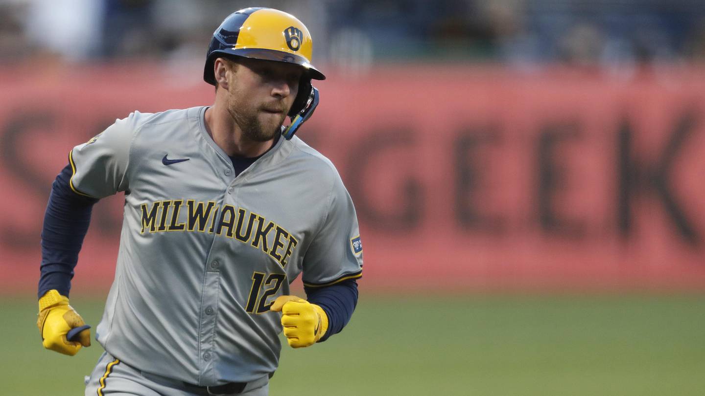 Rhys Hoskins reaction to Philadelphia return is genuinely heartbreaking - Vimarsana News