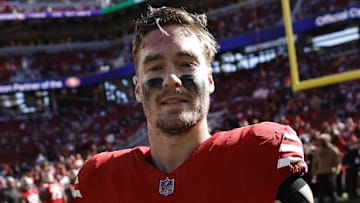 San Francisco 49ers tight end Ross Dwelley (82)