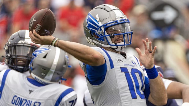 Apr 2, 2023; Houston, TX, USA; Louis Battlehawks quarterback A.J. McCarron (10) passes against the Houston Roughnecks St. in the first quarter at TDECU Stadium. Mandatory Credit: Thomas Shea-Imagn Images Apr 2, 2023; Houston, TX, USA; Louis Battlehawks quarterback A.J. McCarron (10) passes against the Houston Roughnecks St. in the first quarter at TDECU Stadium. Mandatory Credit: Thomas Shea-Imagn Images