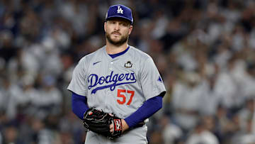 Ryan Brasier fue colocado en asignación