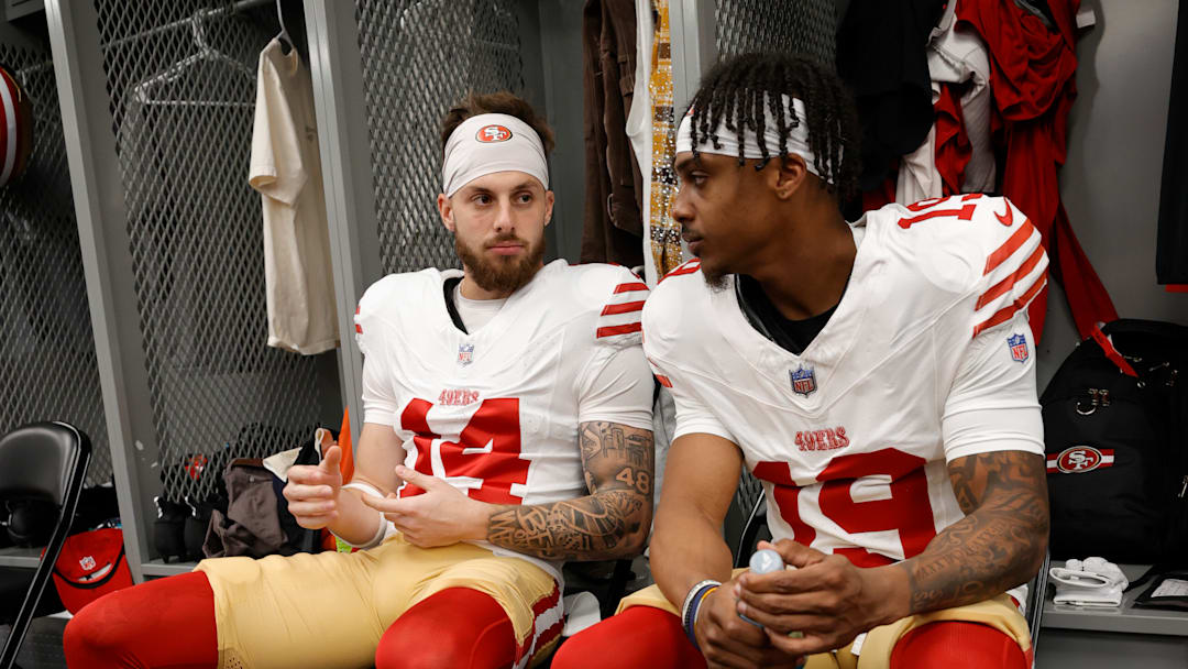 San Francisco 49ers wide receivers Ricky Pearsall (L) and Jacob Cowing (R)