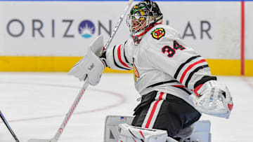 Chicago Blackhawks v Edmonton Oilers