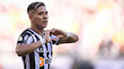 Zaracho deve ir a campo neste sábado