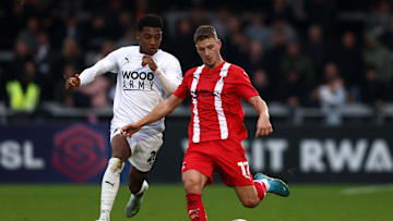 Jamie Donley in action for Leyton Orient 