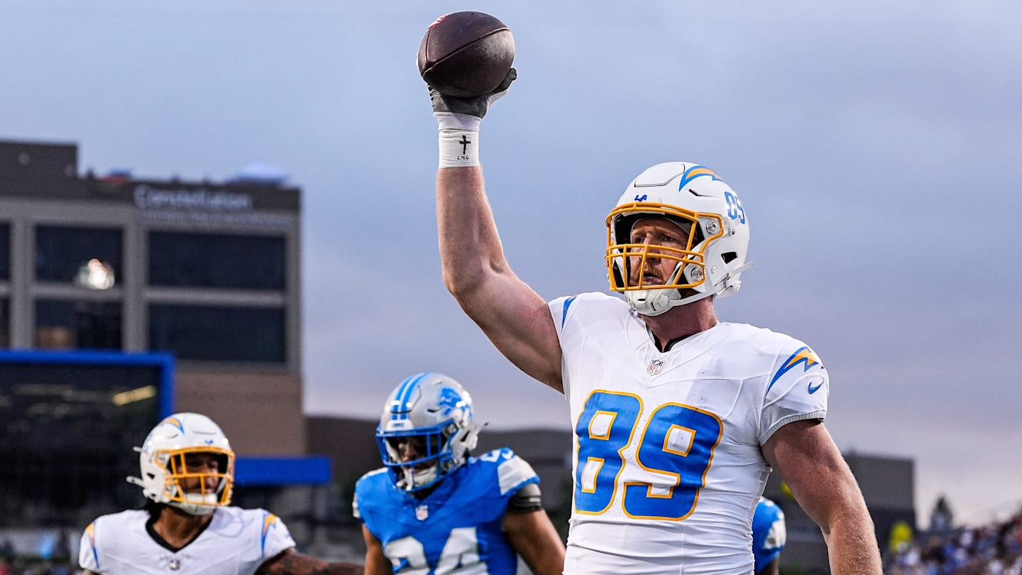 Multiple NFL, MLB Teams Expect Key Player Trades Ahead Season