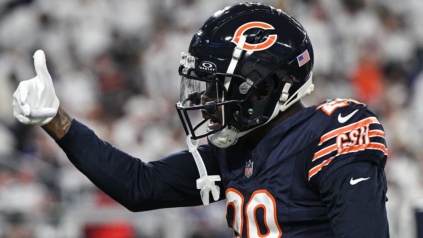 Chicago Bears Face Key Position Tests Across Offense, Defense
