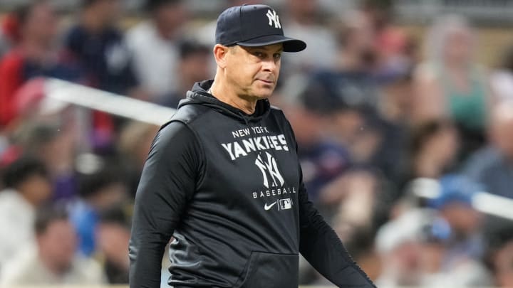 Aaron Boone y los Yankees perdieron ante Mets