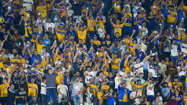 La afición de Tigres UANL se manifestó por su sanción