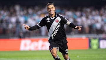 Philippe Coutinho tem conversas com o Vasco para renovação do seu contrato