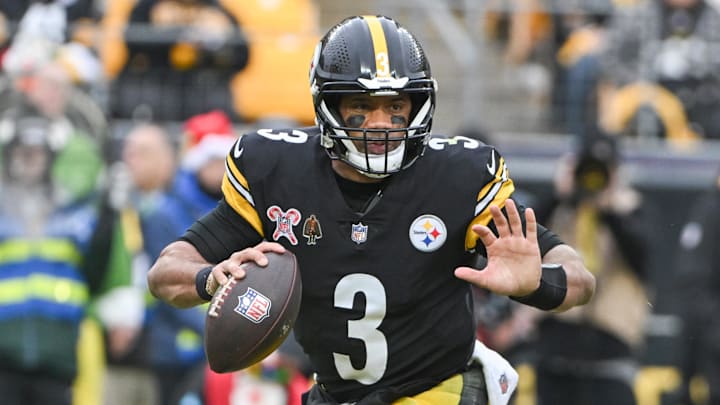 Dec 25, 2024; Pittsburgh, Pennsylvania, USA; Pittsburgh Steelers quarterback Russell Wilson (3) looks to pass against the Kansas City Chiefs during the first half at Acrisure Stadium. Mandatory Credit: Barry Reeger-Imagn Images Dec 25, 2024; Pittsburgh, Pennsylvania, USA; Pittsburgh Steelers quarterback Russell Wilson (3) looks to pass against the Kansas City Chiefs during the first half at Acrisure Stadium. Mandatory Credit: Barry Reeger-Imagn Images