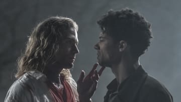 Jacob Anderson as Louis De Point Du Lac and Sam Reid as Lestat De Lioncourt - Interview of the Vampire _ Season 2, Episode 1 - Photo Credit: Larry Horricks/AMC