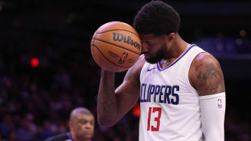 Los Angeles Clippers v Phoenix Suns