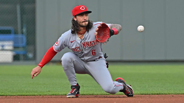 Cincinnati Reds second baseman Jonathan India (6) 