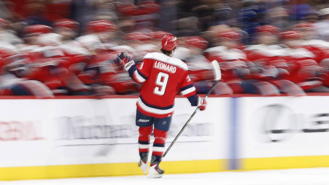 Apr 4, 2026; Washington, District of Columbia, USA; Washington Capitals right wing Ryan Leonard (9) celebrates with teammates after scoring a goal against the Buffalo Sabres during the third period at Capital One Arena. Mandatory Credit: Geoff Burke-Imagn Images Apr 4, 2026; Washington, District of Columbia, USA; Washington Capitals right wing Ryan Leonard (9) celebrates with teammates after scoring a goal against the Buffalo Sabres during the third period at Capital One Arena. Mandatory Credit: Geoff Burke-Imagn Images