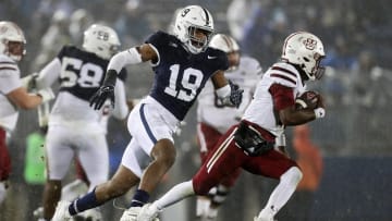 Penn State Nittany Lions defensive end Jameial Lyons (19)