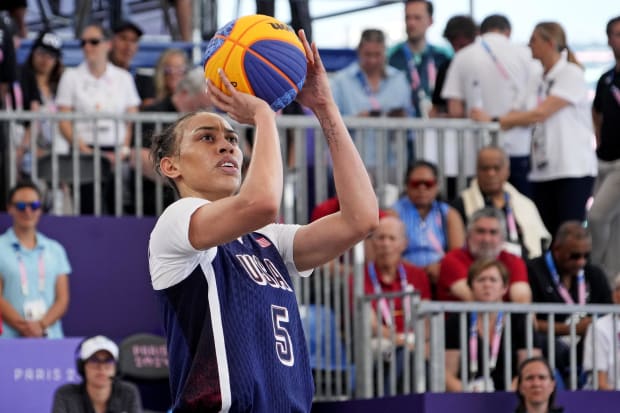 Dearica Hamby (5) shoots a free throw against Spain in the women’s 3x3 basketball semifinal during the Paris 2024 Olympics