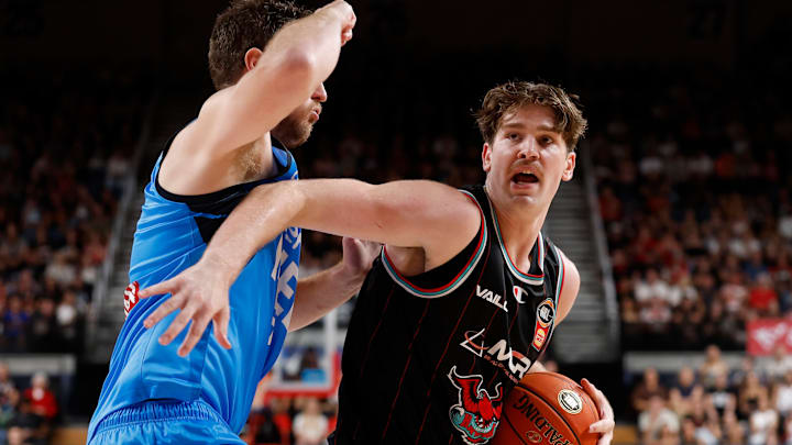 NBL Grand Final - Illawarra Hawks v Melbourne United: Game 1