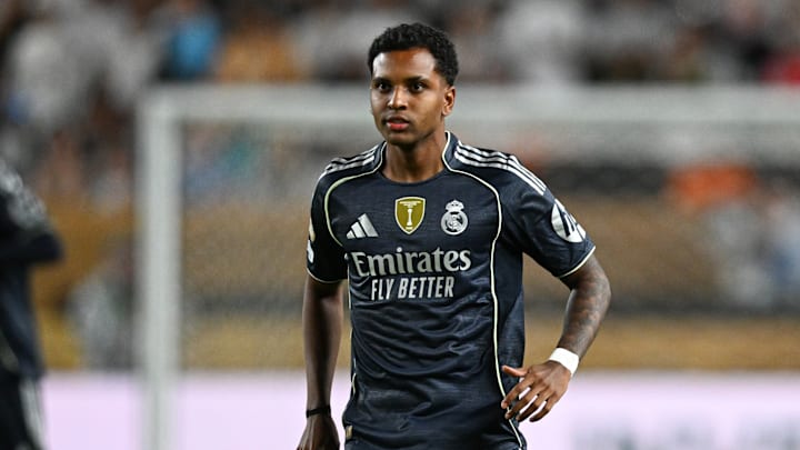 Rodrygo est sur le départ du Real Madrid. Rodrygo est sur le départ du Real Madrid.