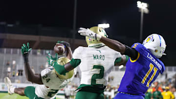 Linebacker Mac Harris' epitomized USF's fourth-and-inches mentality with this play to secure the Bulls' Hawaii Bowl win over San Jose State.