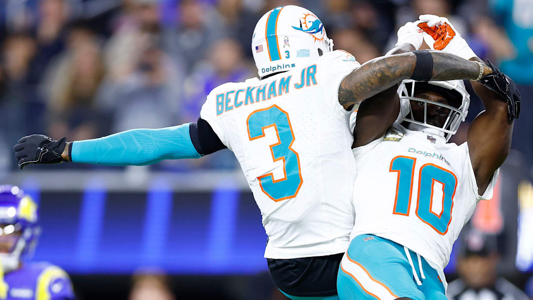 Miami Dolphins v Los Angeles Rams