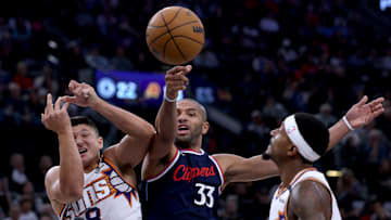Phoenix Suns v Los Angeles Clippers