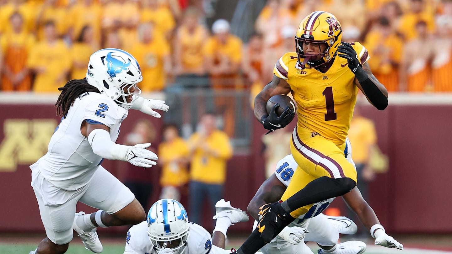 Comparing Emmett Johnson and Darius Taylor