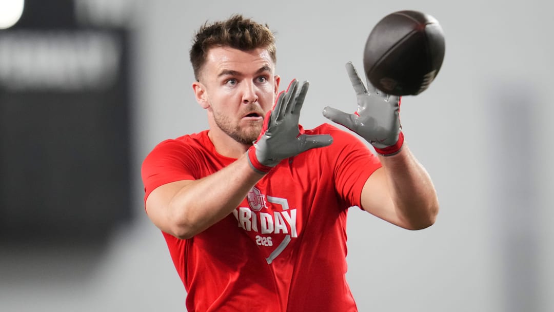 Ohio State Buckeyes tight end Max Klare catches a ball during Pro Day for NFL scouts at the Woody Hayes Athletics Center on March 25, 2026.