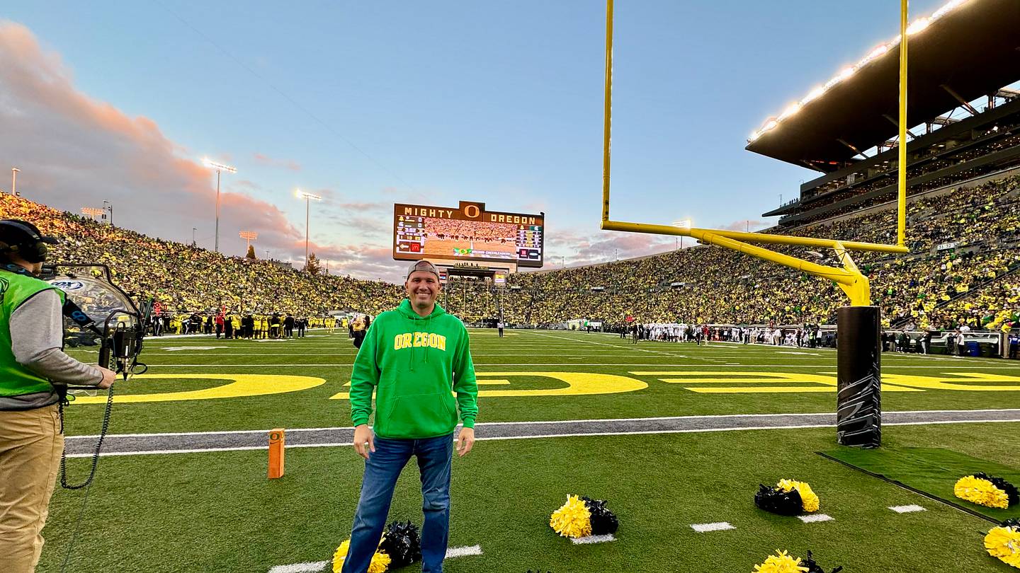 College Football Tour visits Oregon and Autzen Stadium