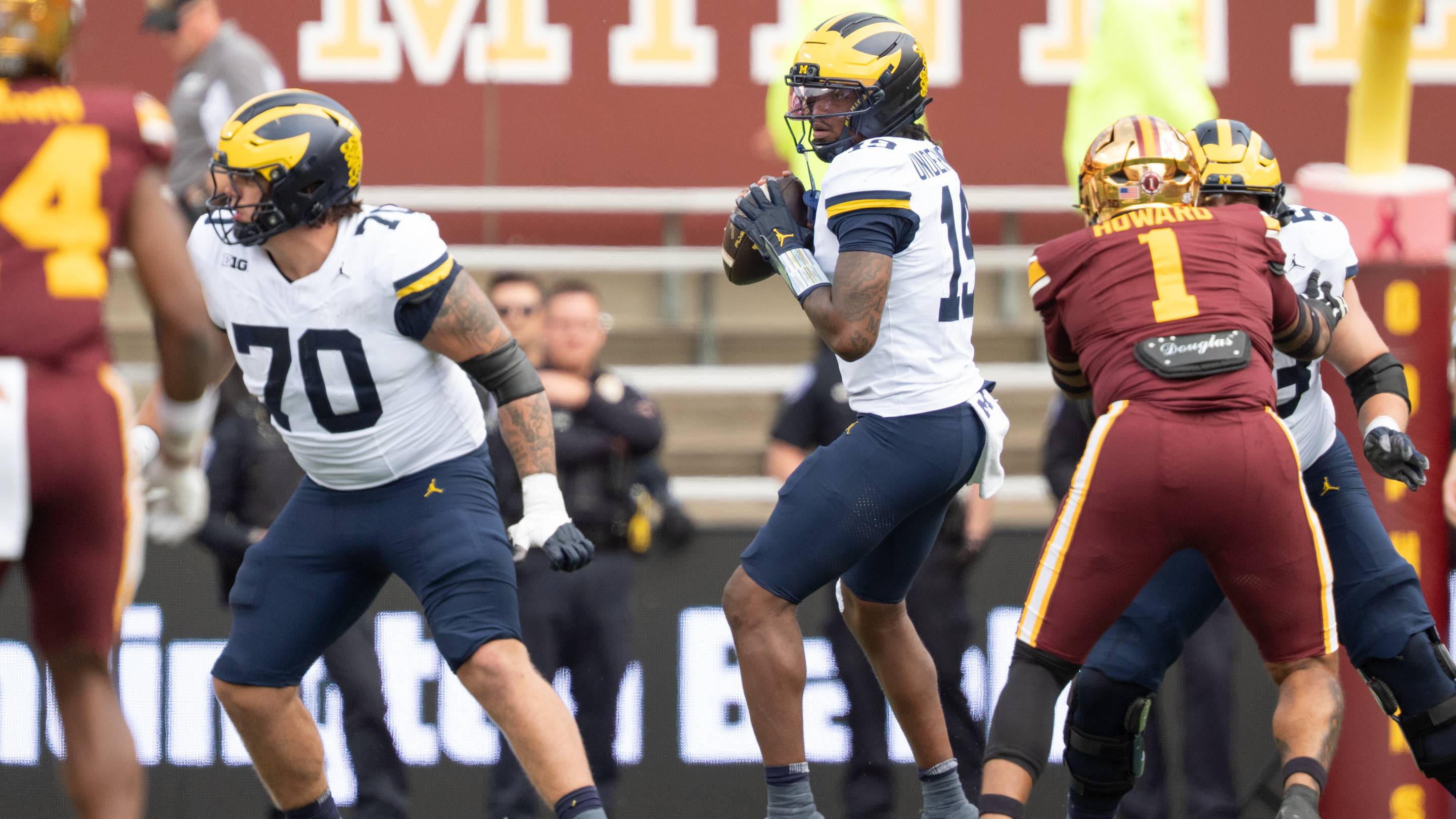 Michigan Wolverines Stock Report: 3 Players Rising, 3 Falling After Stunning Loss at Minnesota