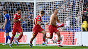 Liverpool fica a uma vitória de ser campeão inglês