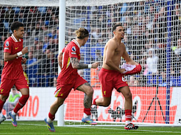 Liverpool fica a uma vitória de ser campeão inglês