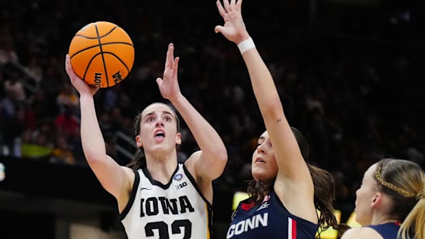 Clark and Bueckers' history goes back a bi