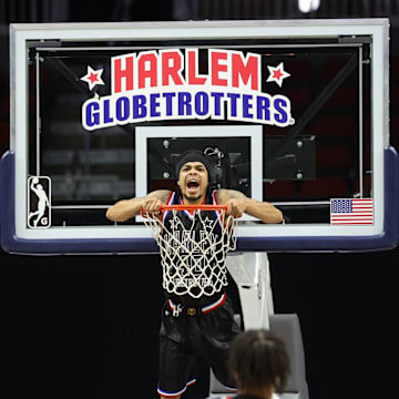 Harlem Globetrotters WHAM MIDDLETON (40)