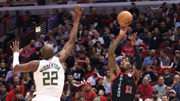 Milwaukee Bucks v Chicago Bulls