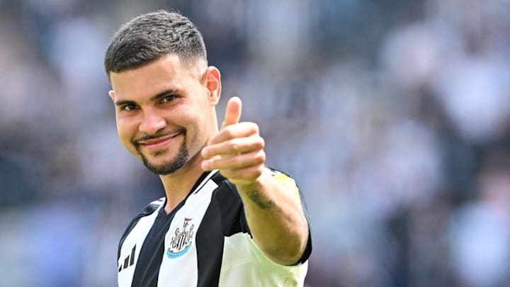 B. Guimaraes - Newcastle B. Guimaraes - Newcastle
