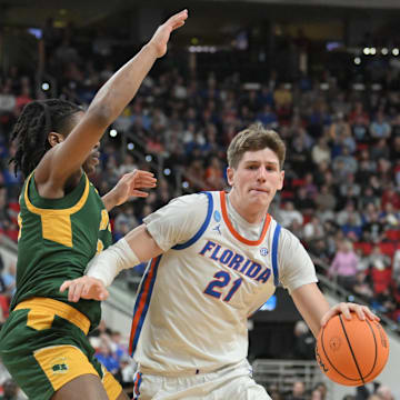 Florida forward Alex Condon returns to the defending champion Gators to lead a stacked SEC.