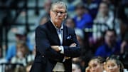 UConn Huskies head coach Geno Auriemma