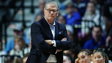UConn Huskies head coach Geno Auriemma