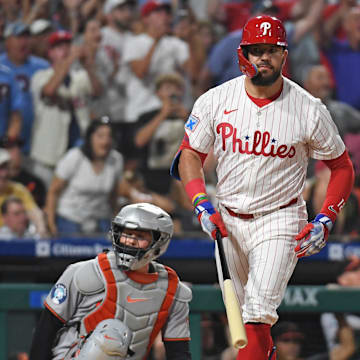 Kyle Schwarber hit two home runs, including a grand slam, against the Baltimore Orioles Monday.
