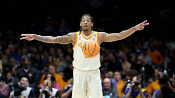Kentucky v Tennessee